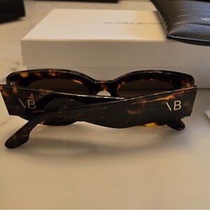 Victoria Beckham Women's Sunglasses Dark Havana Full Rim VB654S Comes With COA
